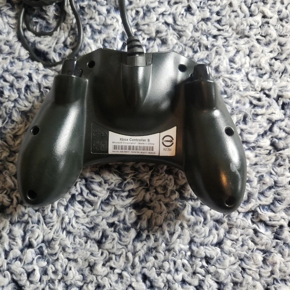 Microsoft X0869873 Xbox Game Controller S w/ Cord - Black